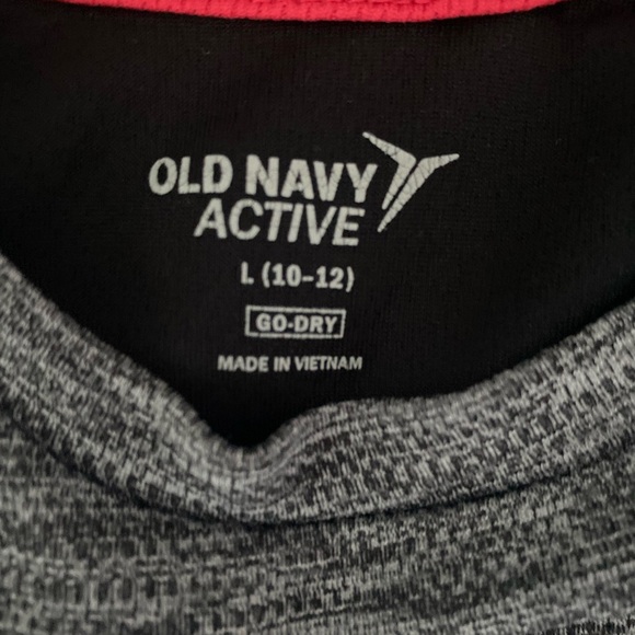 Bundle of three boys size 10-12 (L) Old navy active “go dry” t-shirts - Picture 3 of 5